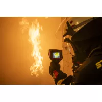 Caméra thermique Seek Thermal Attack Pro pour pompiers
