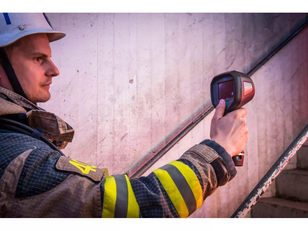 Materiel-Pompier - Caméra thermique compacte avec technologie MSX®